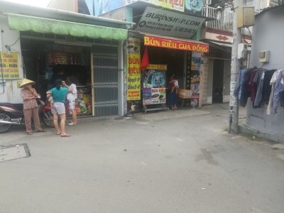 B&eacute; g&aacute;i 15 th&aacute;ng tuổi bị xe tải c&aacute;n tử vong thương t&acirc;m