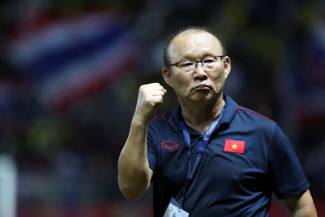HLV Park c&oacute; thể 'thi&ecirc;n biến vạn ho&aacute;' nhờ sửa đổi của FIFA