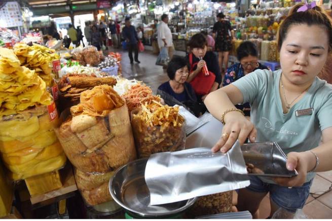 Ng&agrave;nh thuế chỉ dẫn hộ kinh doanh th&aacute;o &ldquo;n&uacute;t thắt&rdquo; h&oacute;a đơn