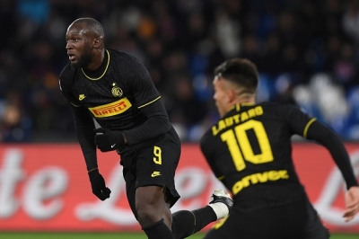 Ph&aacute; dớp 23 năm, Inter Milan đ&ograve;i lại ng&ocirc;i đầu nhờ Lukaku