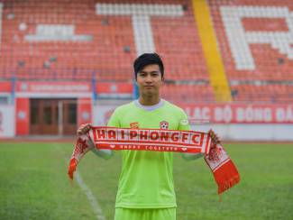 Martin L&ograve;: 'T&ocirc;i khao kh&aacute;t được thi đấu cho ĐT Việt Nam'