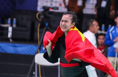 Nữ v&otilde; sĩ pencak silat xinh đẹp gi&agrave;nh HCV SEA Games 30 cho Việt Nam