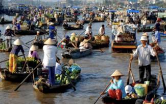 &ldquo;Thế giới s&ocirc;ng nước M&ecirc; K&ocirc;ng&rdquo; l&agrave; sản phẩm du lịch đặc th&ugrave; của ĐBSCL