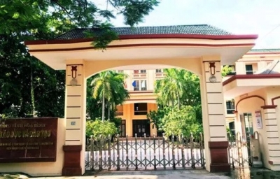 Ph&aacute; đền để x&acirc;y biệt thự